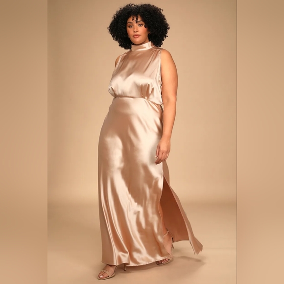 Classic Elegance Blush Satin Sleeveless Mock Neck Maxi Dress - Picture 5 of 9